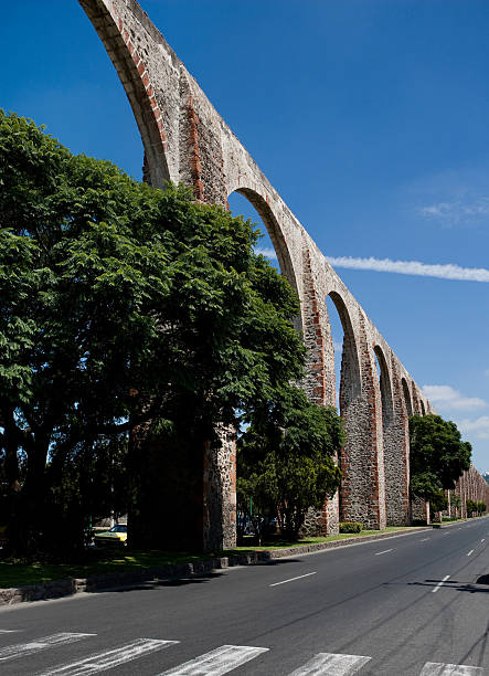 istock Aqueduct in Queretaro 173749020