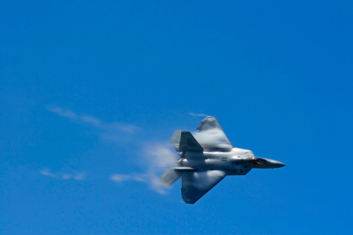 F-22 jet. Shot on Canon 30D with 100-400mm L lens