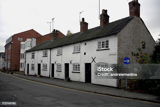 편도여행 타운명을 Street Knutsford Cheshire 영국아래에서 더 전원주의에 대한 스톡 사진 및 기타 이미지 - 전원주의, 파란색, 현관