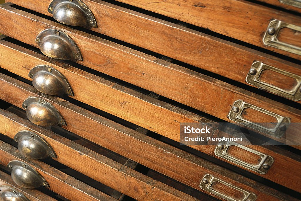 Classeur à tiroirs-Détail - Photo de Ameublement libre de droits