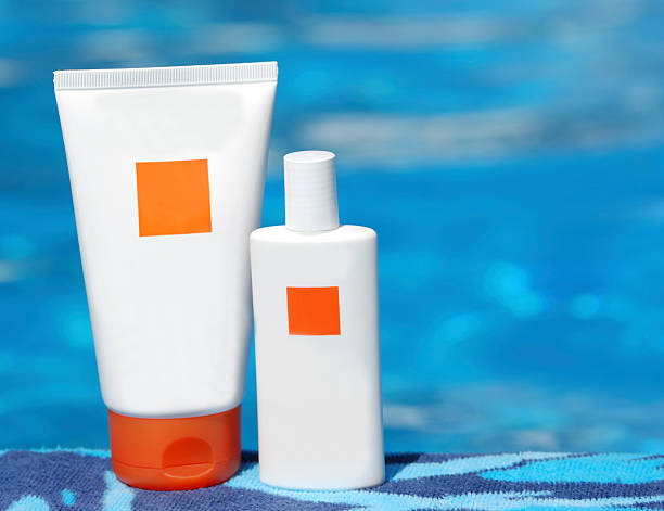 istock suntan lotion for skin protection 173750672