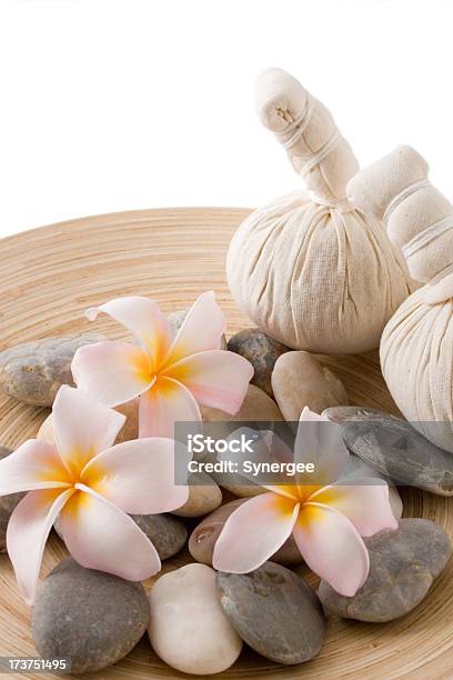 Spamassage Stockfoto und mehr Bilder von Aromatherapie - Aromatherapie, Massieren, Alternative Behandlungsmethode