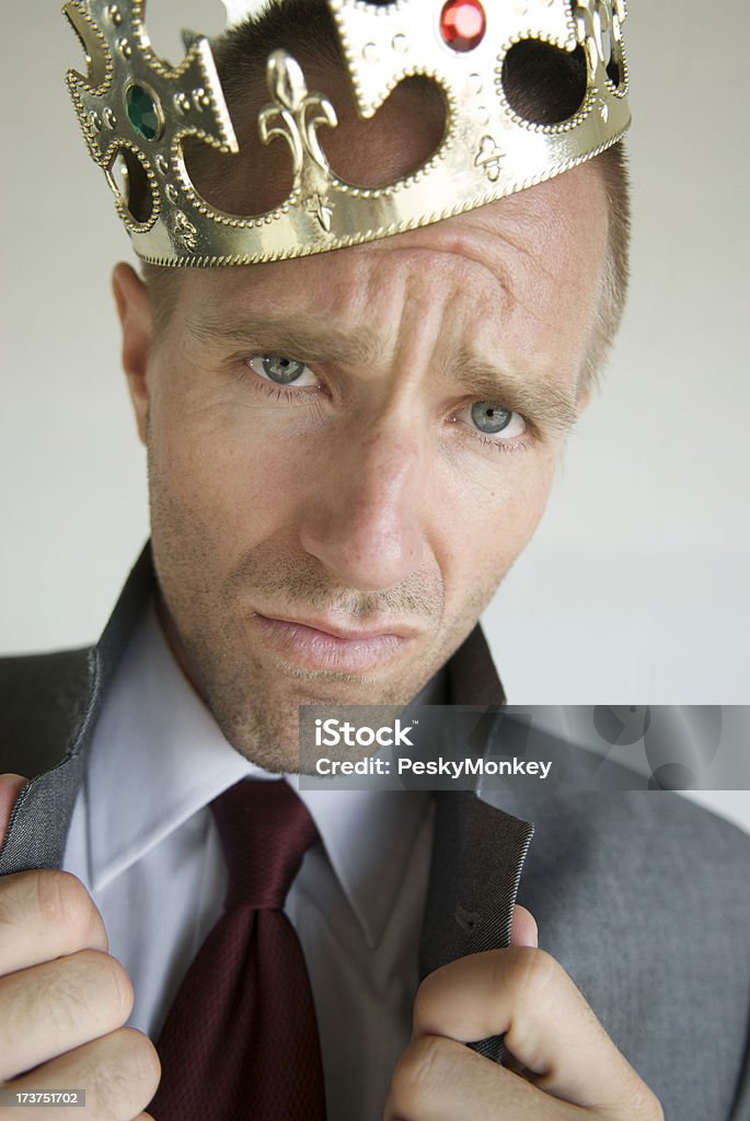 Arrogant キング Dude ビジネスマンポップカラーにアティチュード - 1人のロイヤリティフリーストックフォト