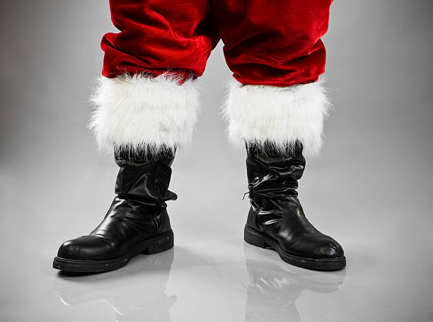aanval organiseren Stijgen Santas Boots Stock Photo - Download Image Now - Santa Claus, Boot,  Celebration Event - iStock