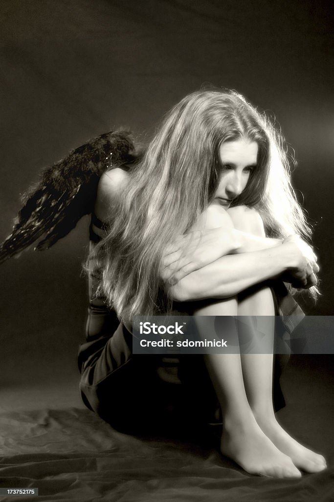 Caído ángel - Foto de stock de Abrazar libre de derechos