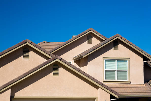 istock Residential House Roof 173753364
