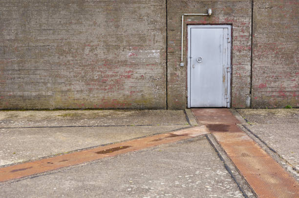 istock Two ways to the door 173754681