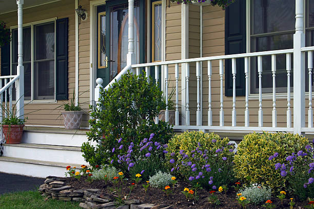 istock Homes - Inviting Entrance II 173754765