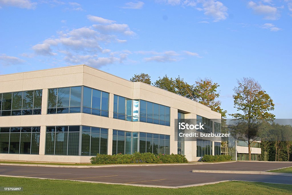 Entreprise de bâtiment - Photo de De petite taille libre de droits