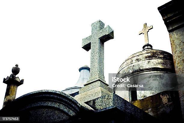 Photo libre de droit de Croix Sur Les Mausolées banque d'images et plus d'images libres de droit de Buenos Aires - Buenos Aires, Capitales internationales, Catholicisme