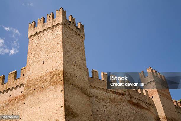 Gradara Castle Italia - Fotografie stock e altre immagini di Fortezza - Fortezza, Misure di sicurezza, Caratteristica architettonica