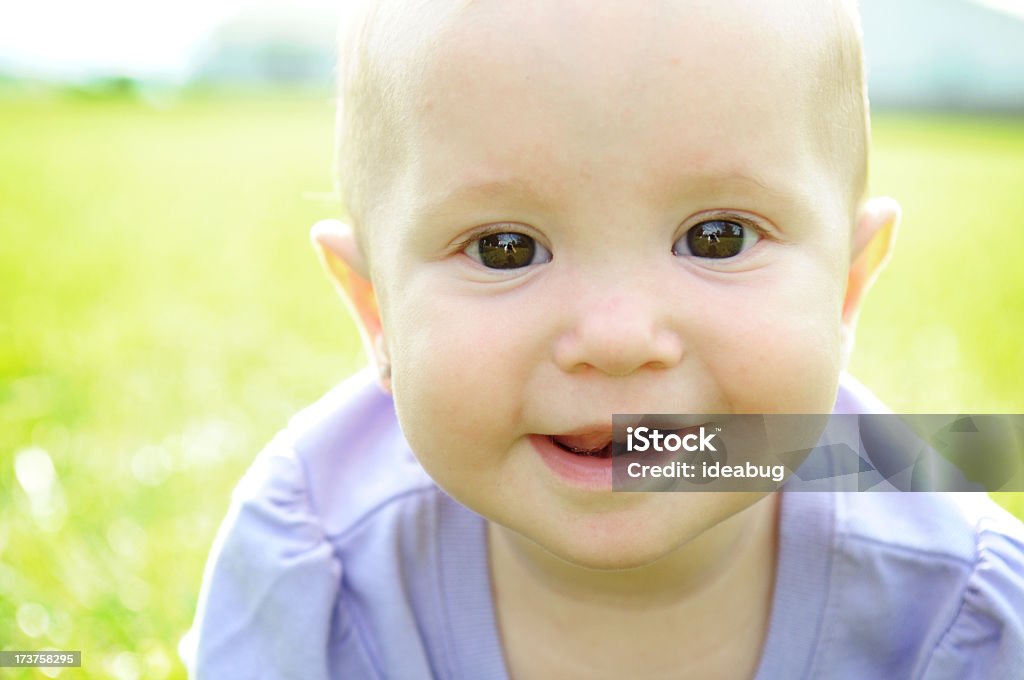 Preziosi sorriso - Foto stock royalty-free di Bebé