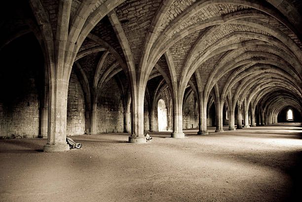 Classical Style Colonnade Tunnel