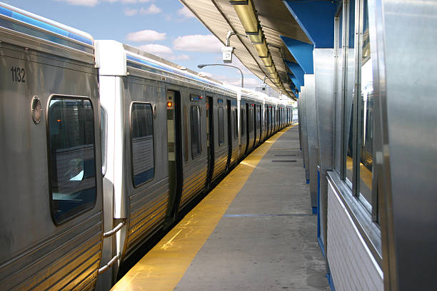 istock Philadelphia Subway Cars 173760342