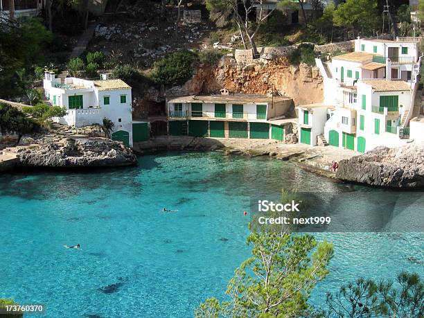 Kleine Spanischen Bay Mit Den Fischen Hütten Stockfoto und mehr Bilder von Europa - Kontinent - Europa - Kontinent, Fotografie, Horizontal