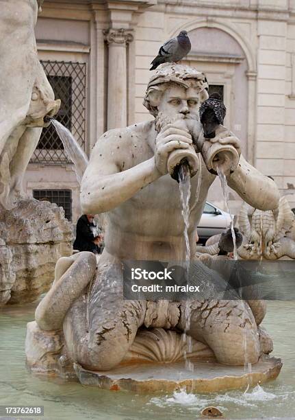 Triton Auf Der Piazza Navona In Rom Italien Stockfoto und mehr Bilder von Architektonisches Detail - Architektonisches Detail, Architektur, Europa - Kontinent