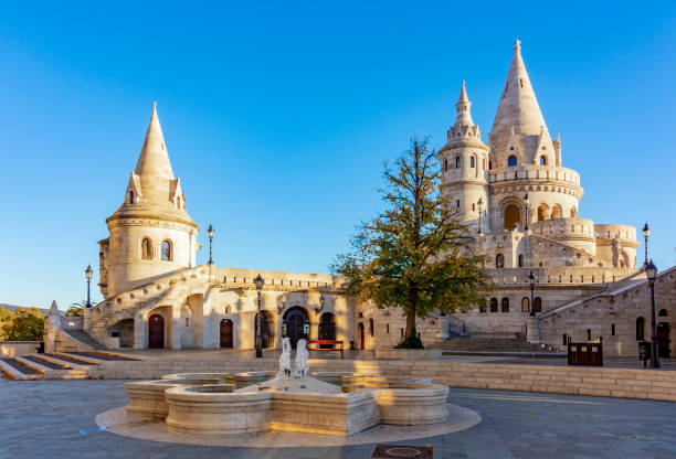 istock Fisherman bastion at sunrise in Budapest, Hungary 1737633870