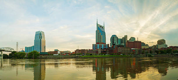 istock Downtown Nashville cityscape in the evening 173766424