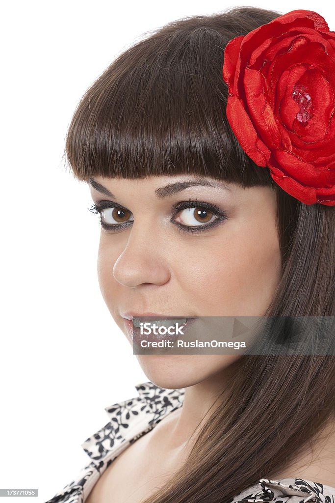 Bella mujer con flor en el pelo tela rose - Foto de stock de Adulto libre de derechos