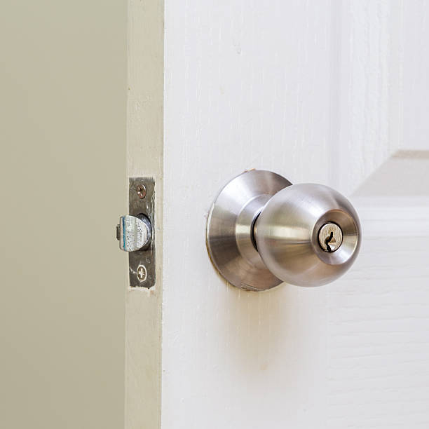 istock Stainless steel round ball door knob 173775201