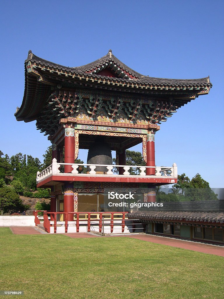 Dzwonnicy z Yakcheon-sa Temple - Zbiór zdjęć royalty-free (Bez ludzi)