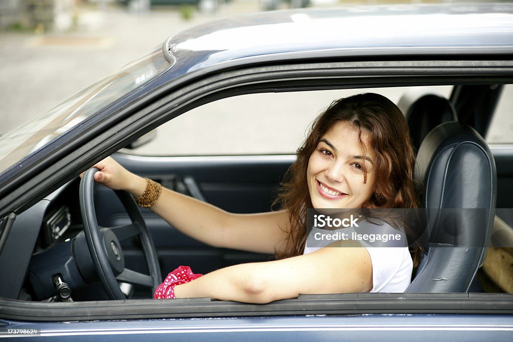 Glückliche junge Fahrer - Lizenzfrei Auto Stock-Foto