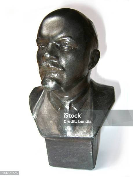 Busto De Lenin Foto de stock y más banco de imágenes de Bronce - Aleación - Bronce - Aleación, Busto - Escultura, Comunismo