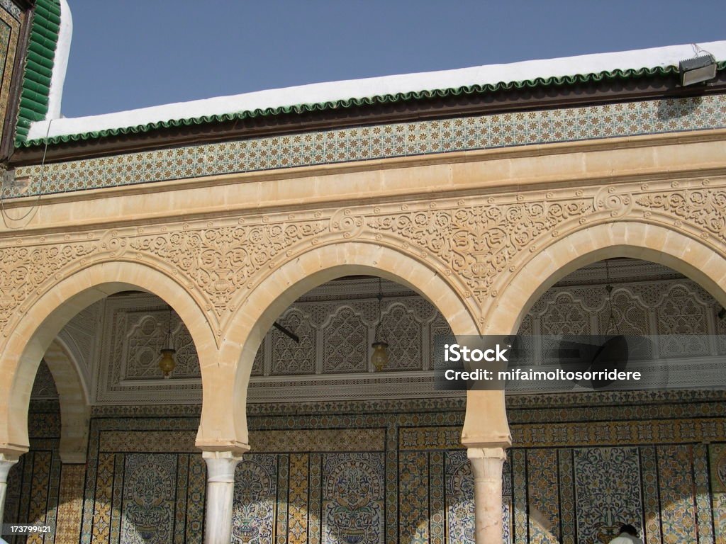 Mausoleo Kairouan-Barber - Foto de stock de Alá libre de derechos