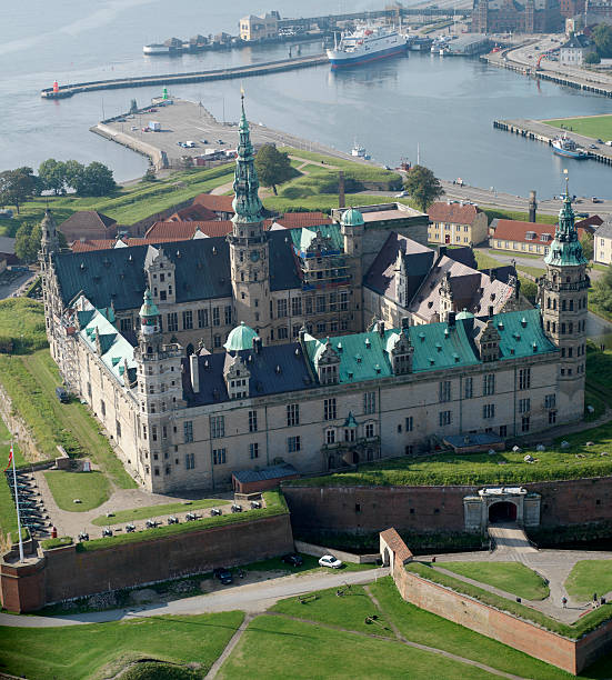 château de kronborg de l'air - kronborg castle photos et images de collection