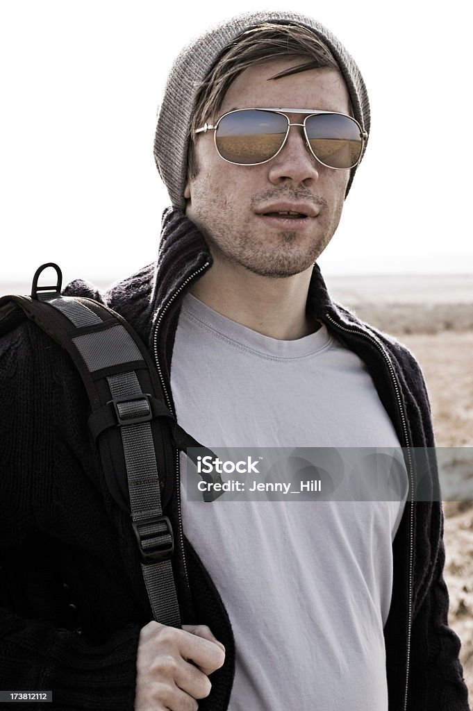 Gungy Retrato de hombre joven atractiva - Foto de stock de Gafas de piloto libre de derechos