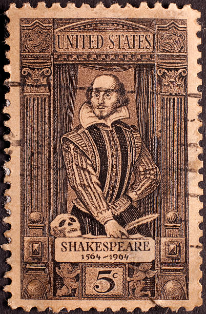 old 5 centavos de shakespeare stamp - shakespeare and company - fotografias e filmes do acervo