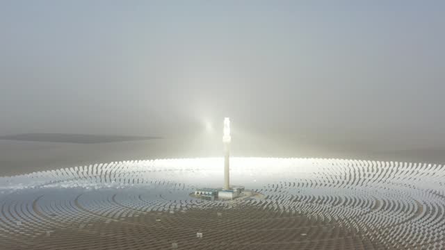 Desert solar thermal power station