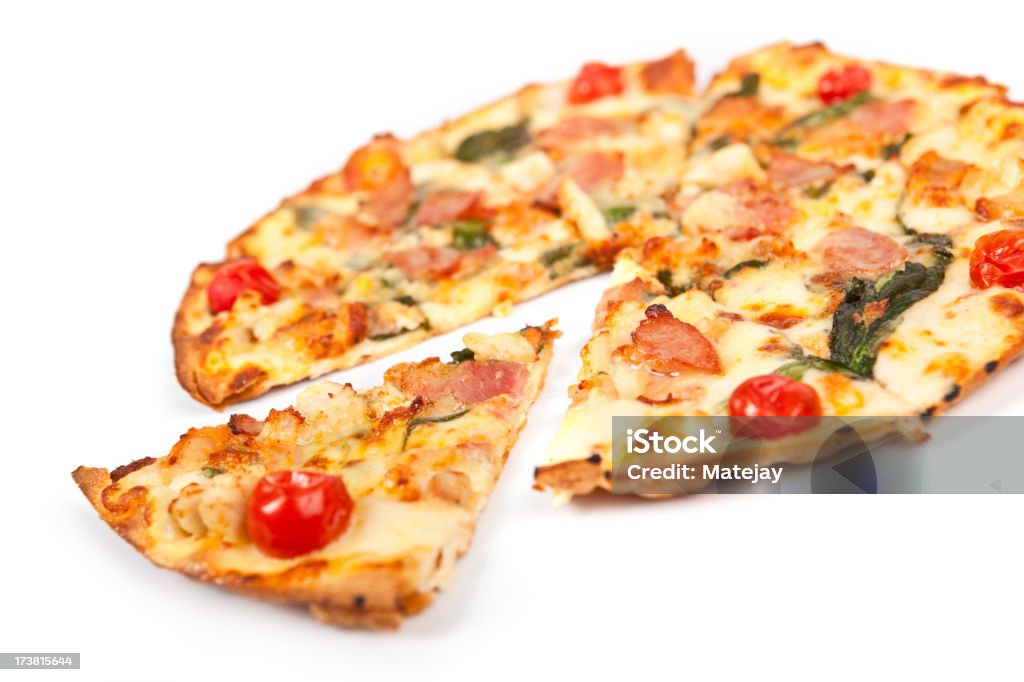 pizza isolato Gourmet - Foto stock royalty-free di Alimentazione non salutare