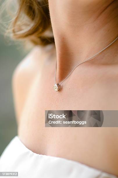 Diamante Pingente De Noiva - Fotografias de stock e mais imagens de Pingente - Pingente, Diamante, Casamento