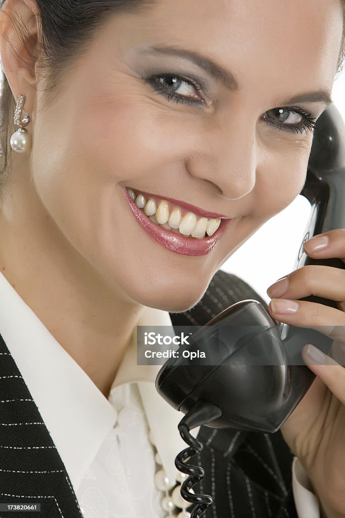 Uśmiechnięta kobieta biznesu - Zbiór zdjęć royalty-free (Biznesmenka)