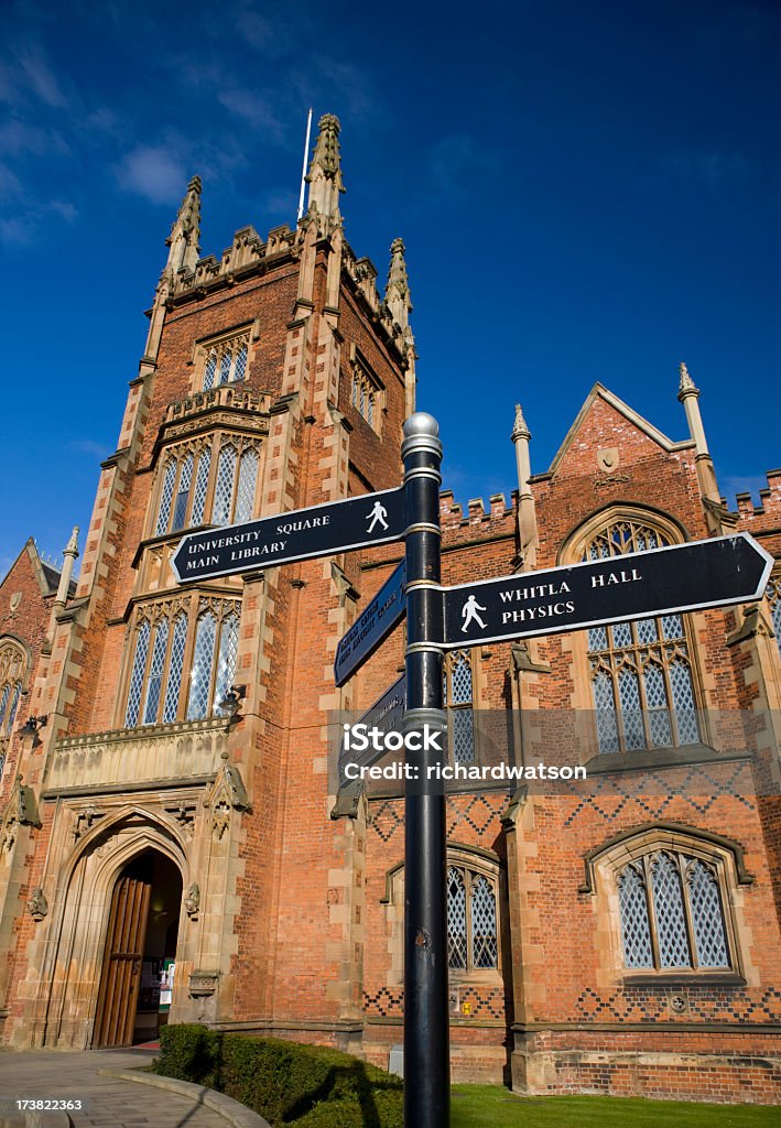 Queen's University, Belfast, Irlanda do Norte - Foto de stock de Biblioteca royalty-free