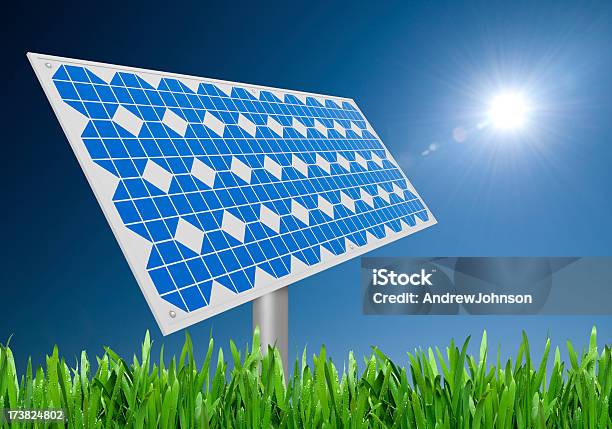 Energía Solar Foto de stock y más banco de imágenes de Agricultura - Agricultura, Agua, Aire libre