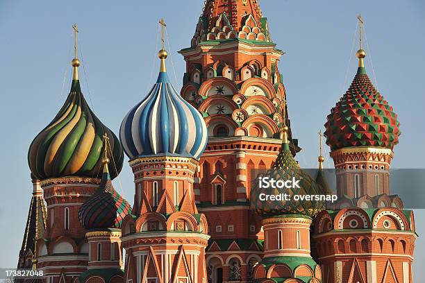 Russische Kuppeln Stockfoto und mehr Bilder von Basilius-Kathedrale - Basilius-Kathedrale, Christentum, Fotografie
