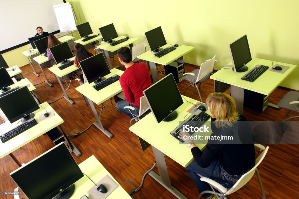 Computer Class Image Offices Computer Class Stock Photo - Download Image Now - Business, Business ...