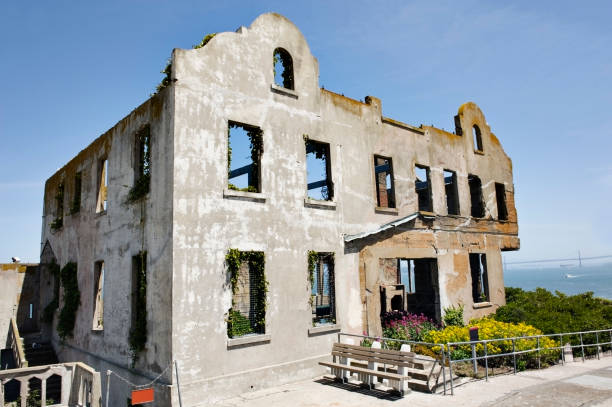 istock Alcatraz Wardens House 173831203