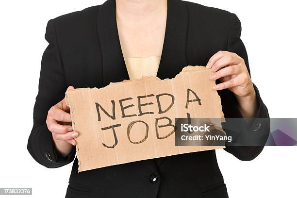 Bezrobotny Pracownik Biurowy Kobieta Pracy Na Polowanie - zdjęcia stockowe i więcej obrazów Bezrobocie