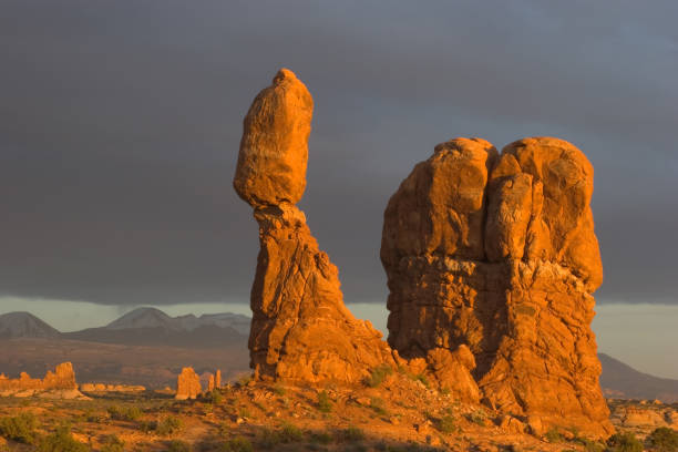istock Balanced Rock at Arches National Park 173834137
