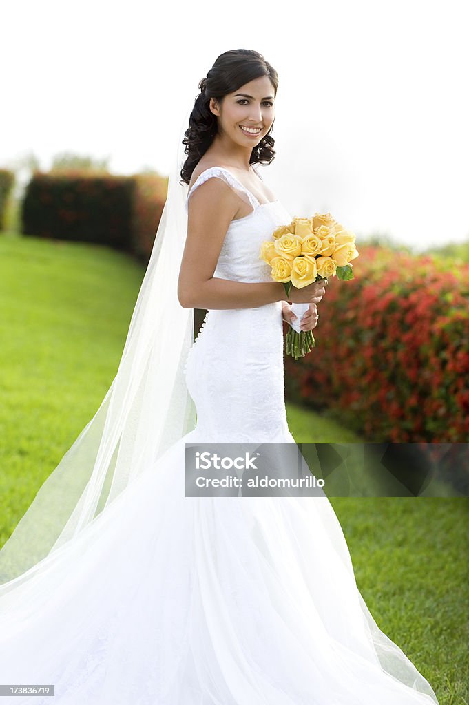 Hermosa novia - Foto de stock de 20 a 29 años libre de derechos