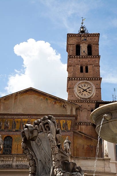 istock Santa Maria in Trastevere 173838043