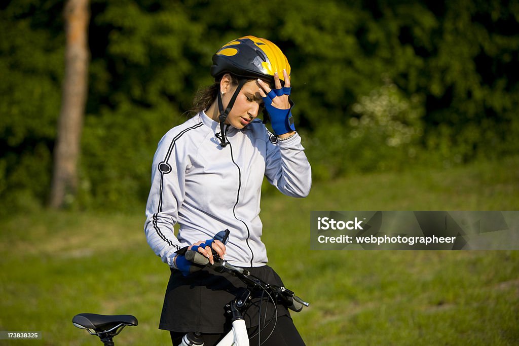 Müde Frau - Lizenzfrei Fahrrad Stock-Foto
