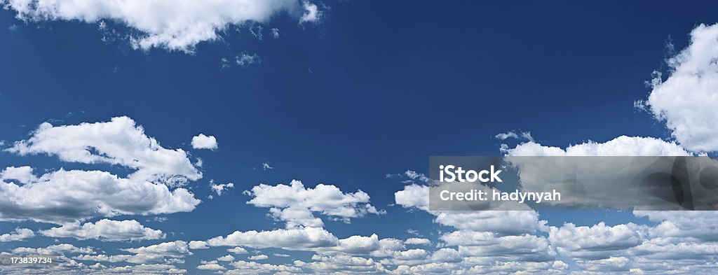 O céu azul, panorama 28MPix XXXL - Foto de stock de Avião royalty-free