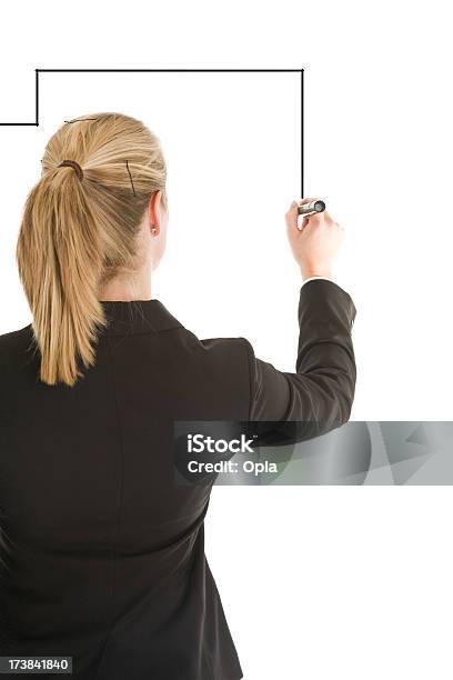 ブロンドビジネス女性の図面ホワイト - 1人のストックフォトや画像を多数ご用意 - 1人, スーツ, ビジネス