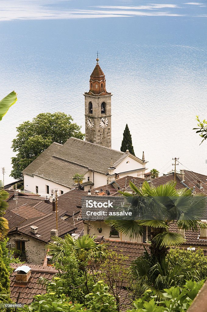 Chiesa di Ronco sopra Ascona - Foto stock royalty-free di Ascona
