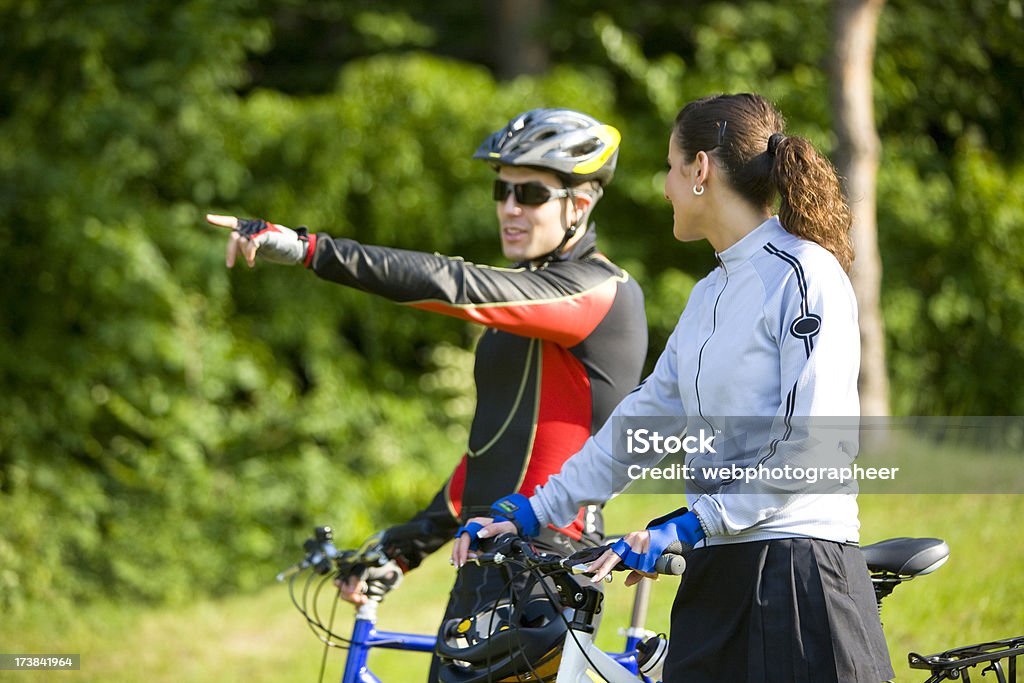 Homem apontando - Foto de stock de Amizade royalty-free