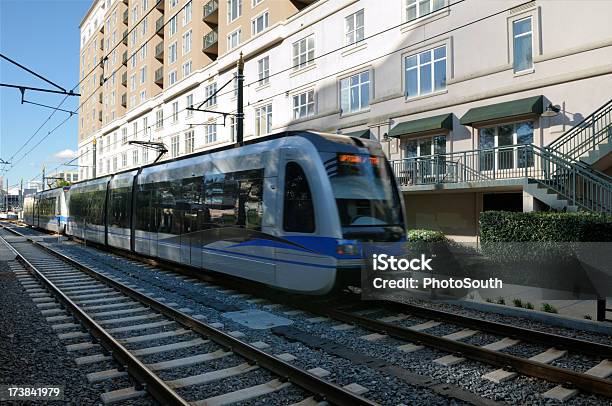通勤電車 - ライトレールのストックフォトや画像を多数ご用意 - ライトレール, シャーロット市, 列車